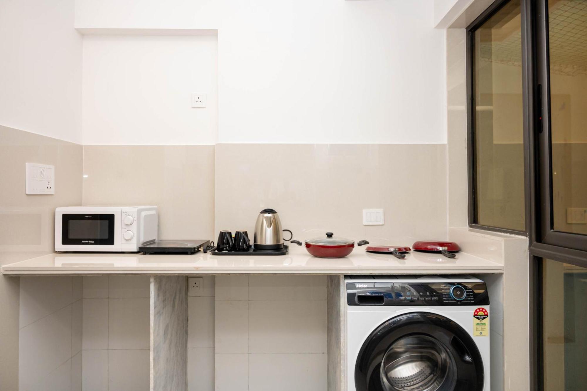 Z Bliss Suites, Bkc Bombaj Exteriér fotografie